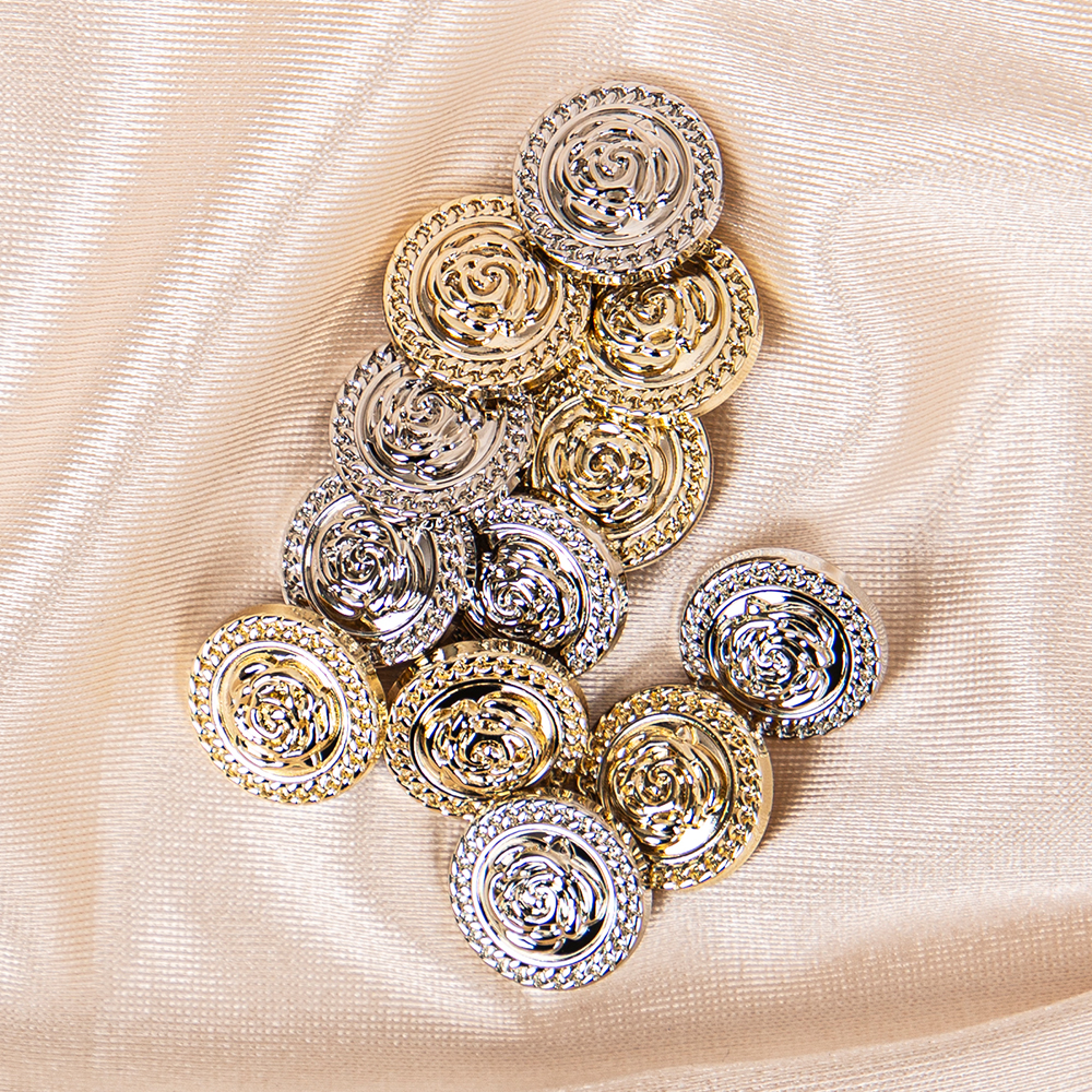 Zinc Alloy Metal Button New Design Decorative Crystal Rhinestone Flower Shank Snap Button Covered Beads for Garment Decoration