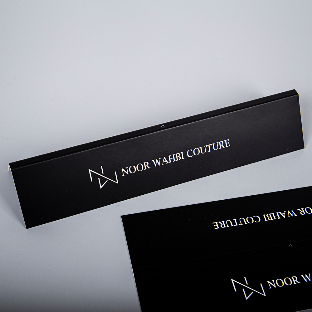 Custom Logo Printing & Packaging Anti-Scratched Film Swatch Header Offset Printing Fabric Hanger Art Coated Paper Offset Paper