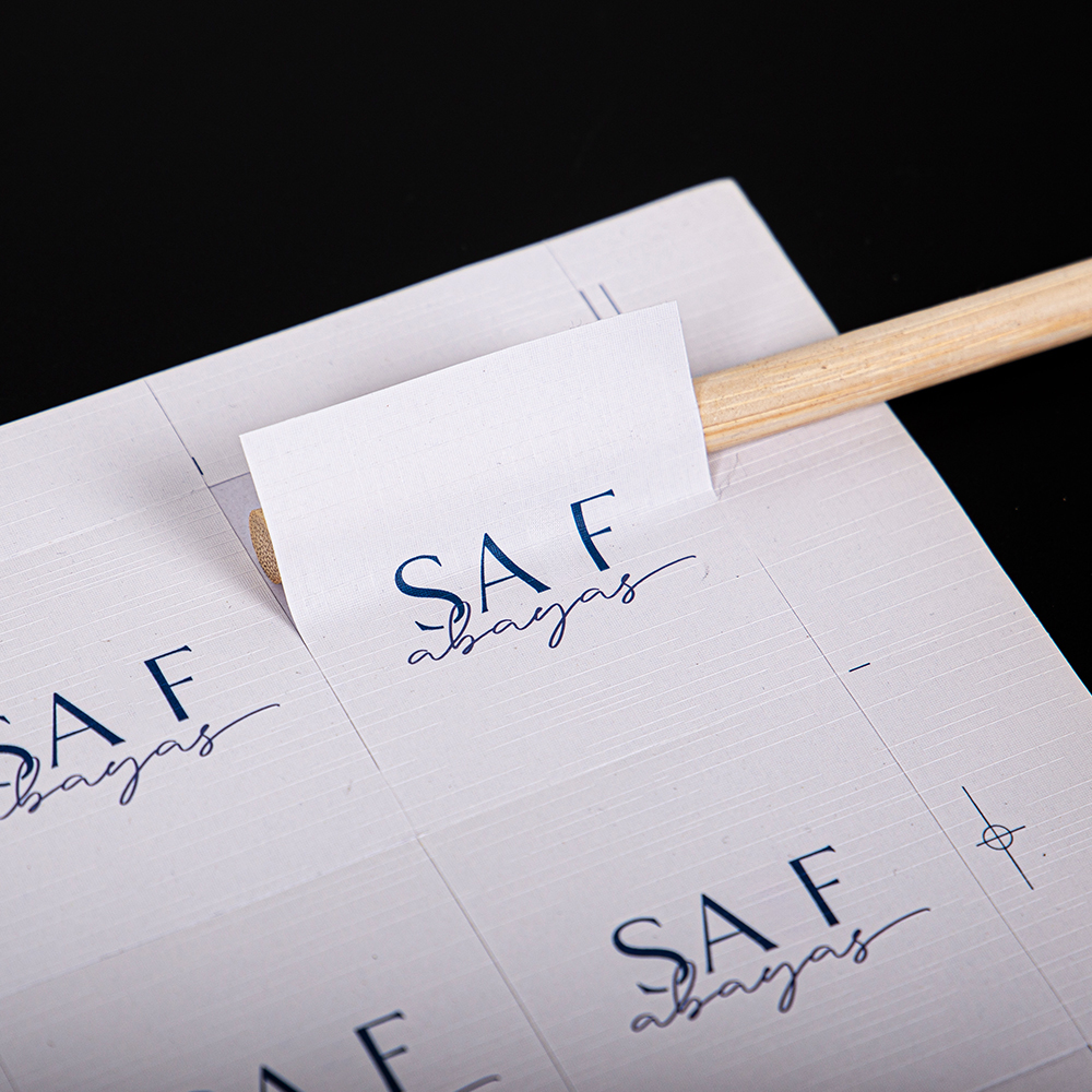 Custom Size Special Paper Embossed Logo Sticker With Well Texture Sealing for Bottle Labels