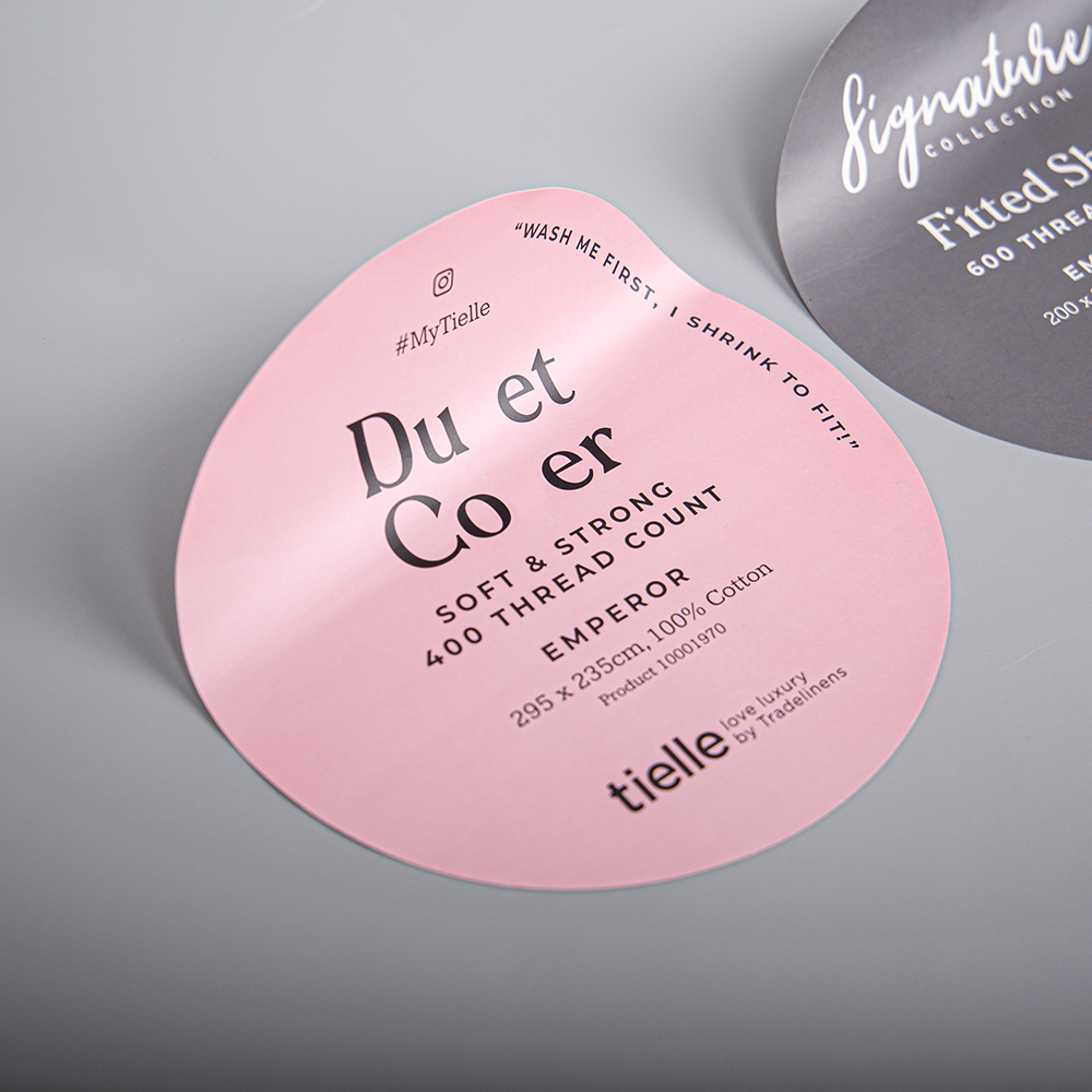 Customized Strong Adhesive Logo Label Sticker Gold Foil Waterproof Paper for Candle Heat Sensitive Custom Printing