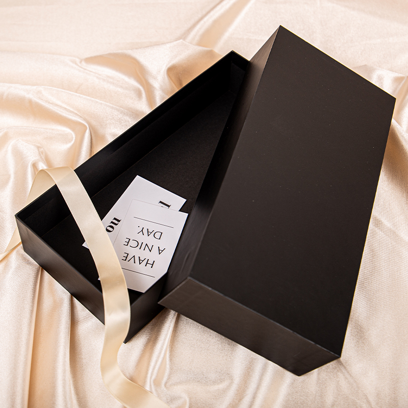 Customized Black Sky and Earth Cover Box Socks Underwear Shirt Jewelry Daily Necessities Packaging Gift Box