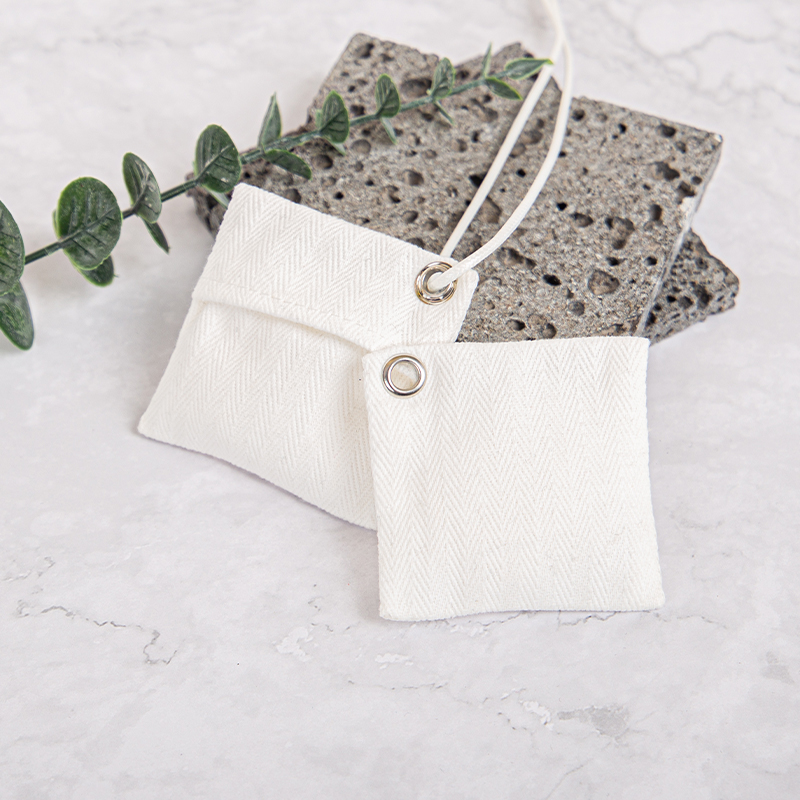 Car aromatherapy incense bag pendant car rice scented sachet bag customized closet cloth bag new year spot incense bag