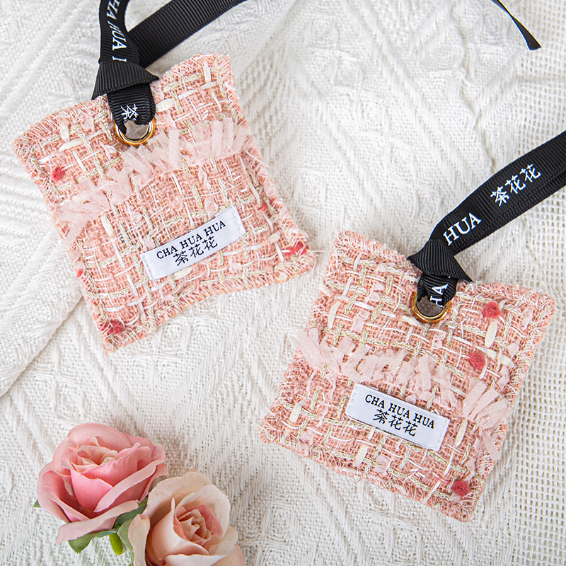 Small fragrant wind incense bag customized incense bag source factory production camellia milk tea incense bag incense bag car aromatherapy pendant