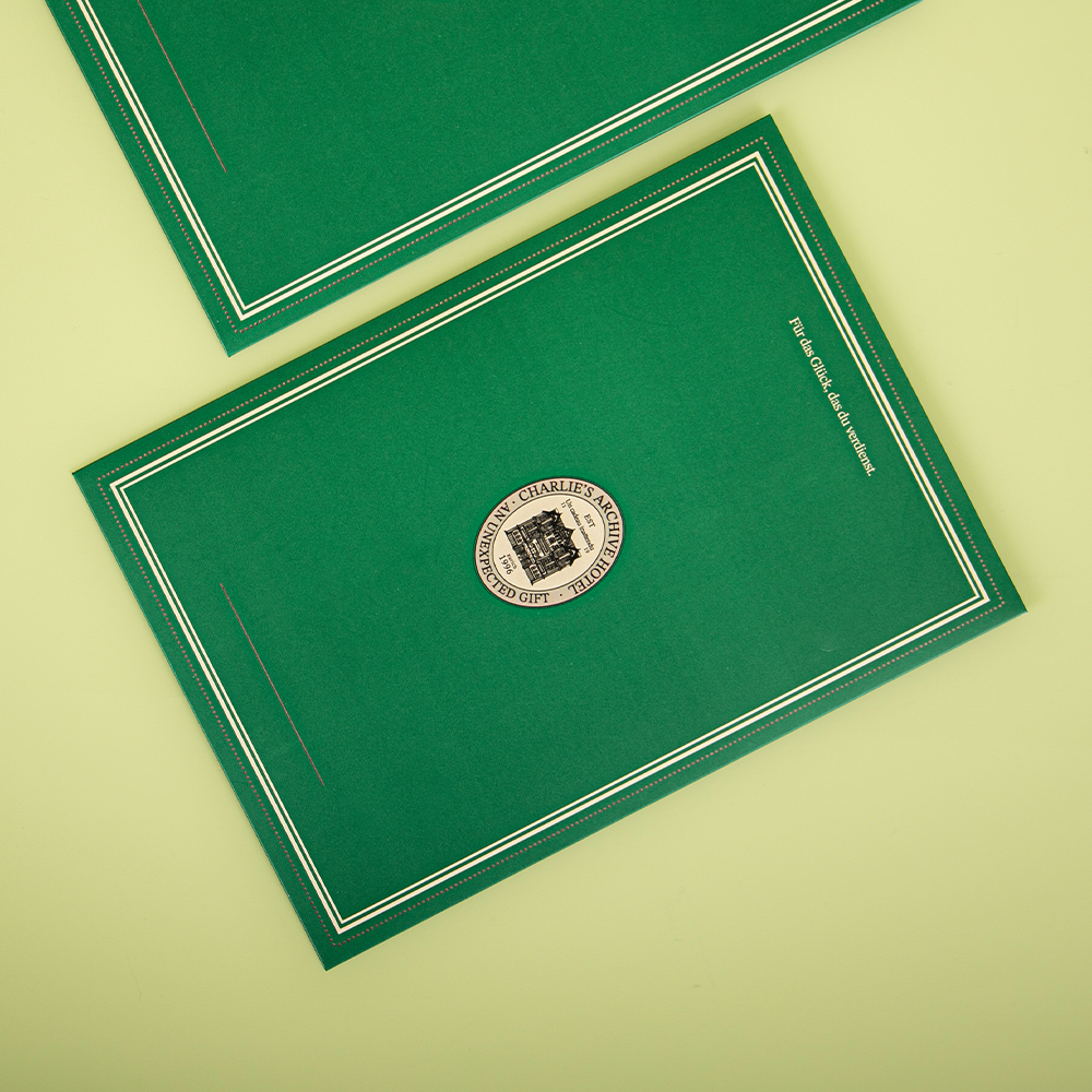  High-end customised envelopes: making every letter a statement of extraordinary taste      