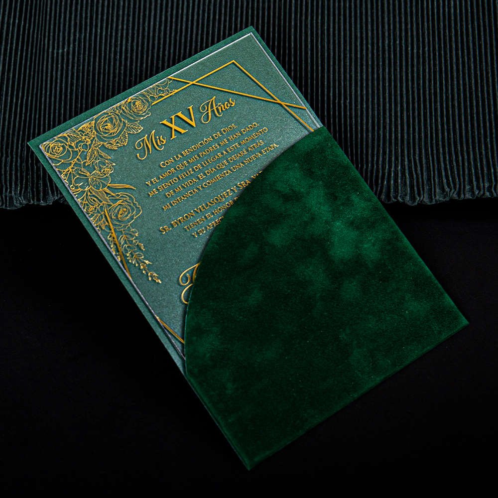 New Design Gold Stamping Green Birthday Wedding Invitation Velvet Envelopes With Acrylic Card