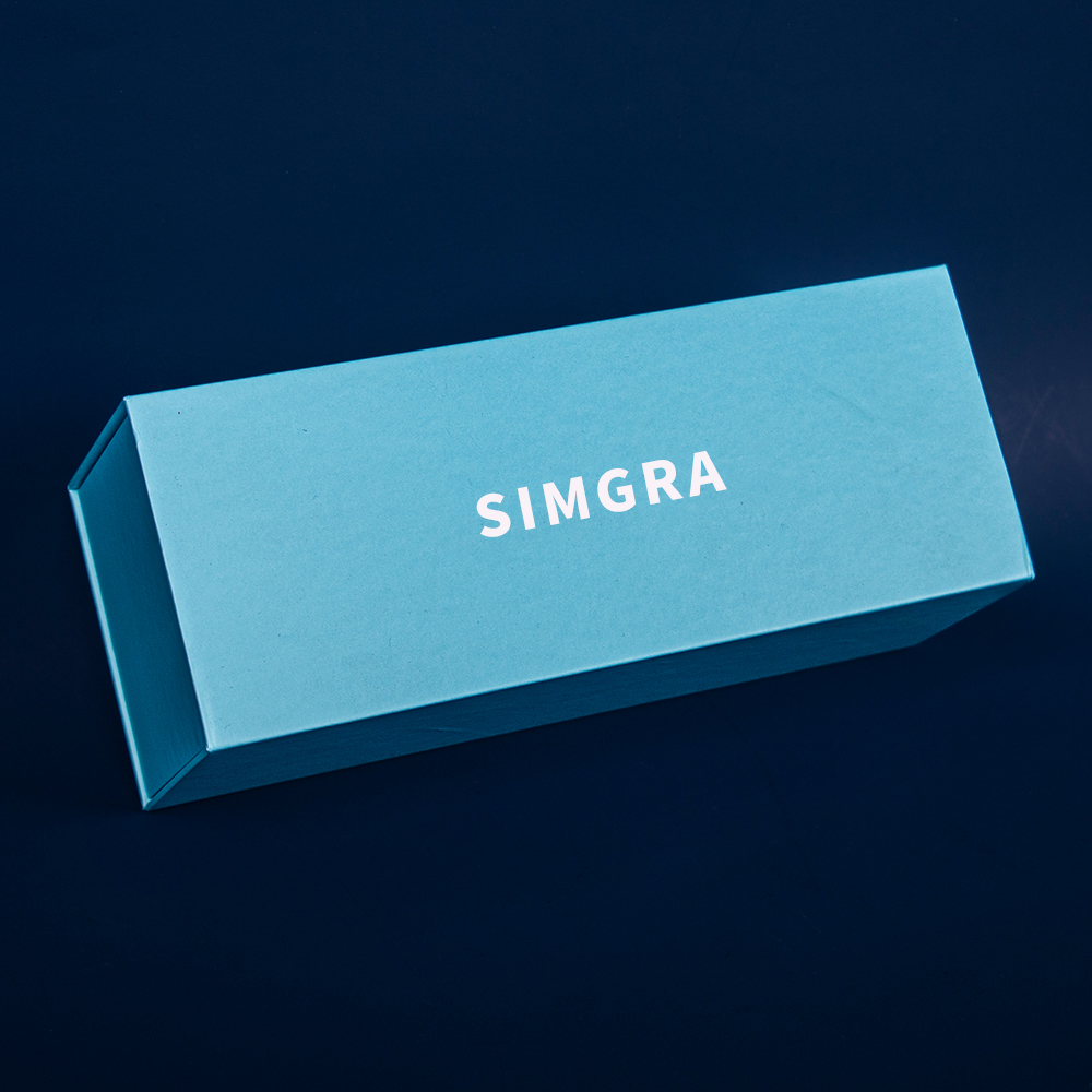 Blue flip-top box: opening a new chapter of packaging sophistication