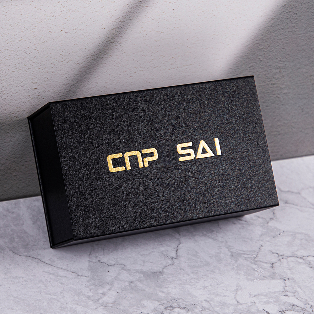 A black box as an object, embodying both texture and sharpness