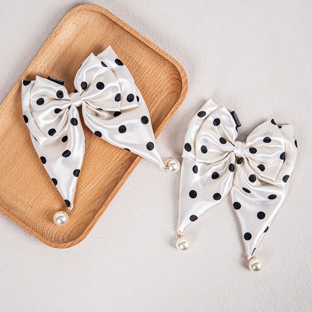 French Satin Bow | Tenderness Hidden in the Folds, Romance That Never Fades