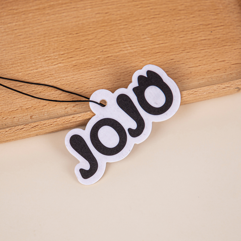 Unique-Shaped Scented Card: A Compact Keychain That Emits a Lasting, Subtle Fragrance