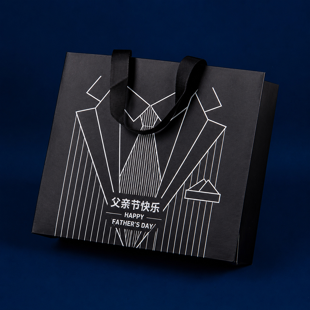 Suit-Inspired Tote Bag: Enclosing a Father’s Quiet Love in Gift Packaging