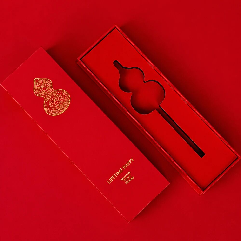 Exclusively Customized Cultural and Creative Gift Box | Red-Background with Gold Foil Gourd Design—Elegant Traditional Chinese-Style Gift Packaging