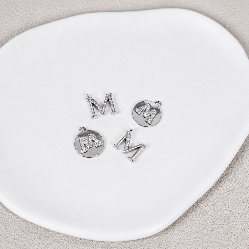 Zircon Metal Tags, Add Delicate Highlights to Garments